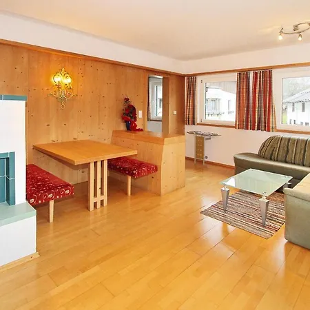 Vakantiehuis Holiday Kobi,